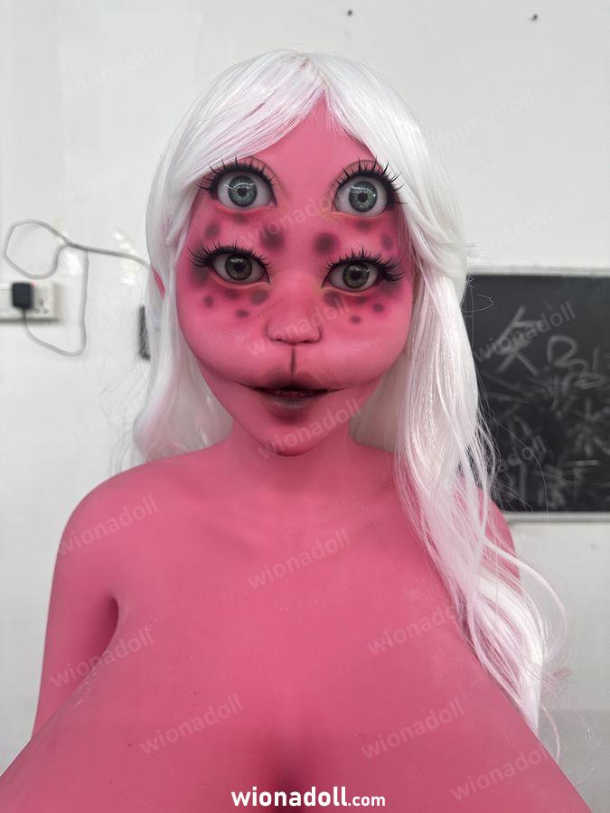 Follando A Una Muñeca Sexual De Goma Alia Janine