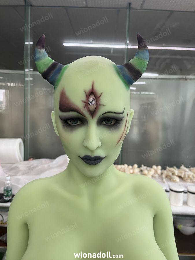 Follando Con Una Muñeca Sexual Alienígena Vídeos De Penes