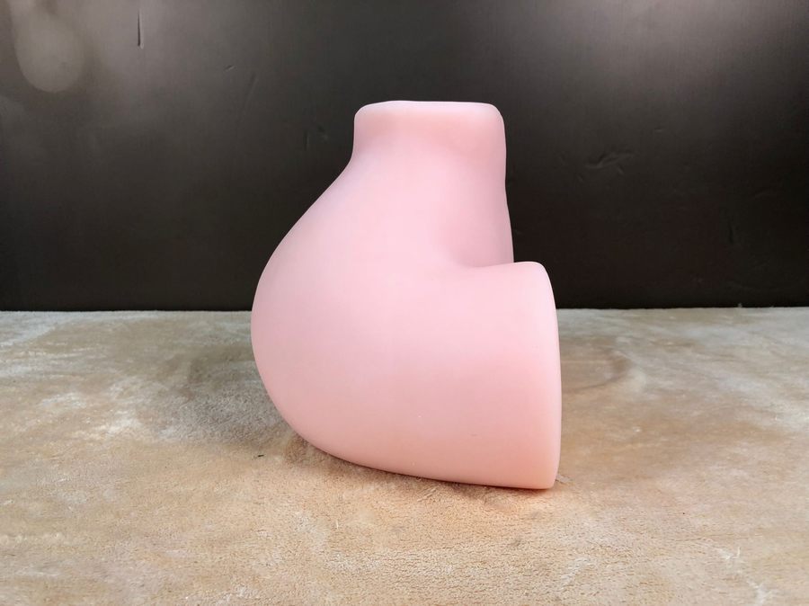 pink-torso-doll-k8uytx2