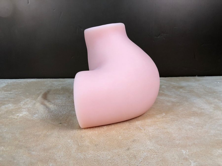 pink-torso-doll-k8uytx5