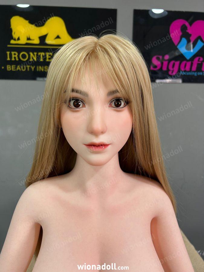 britney-doll-sex-wGc23u15