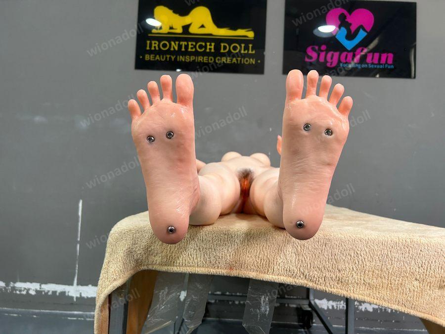 sex-doll-for-mem-aUe58t9